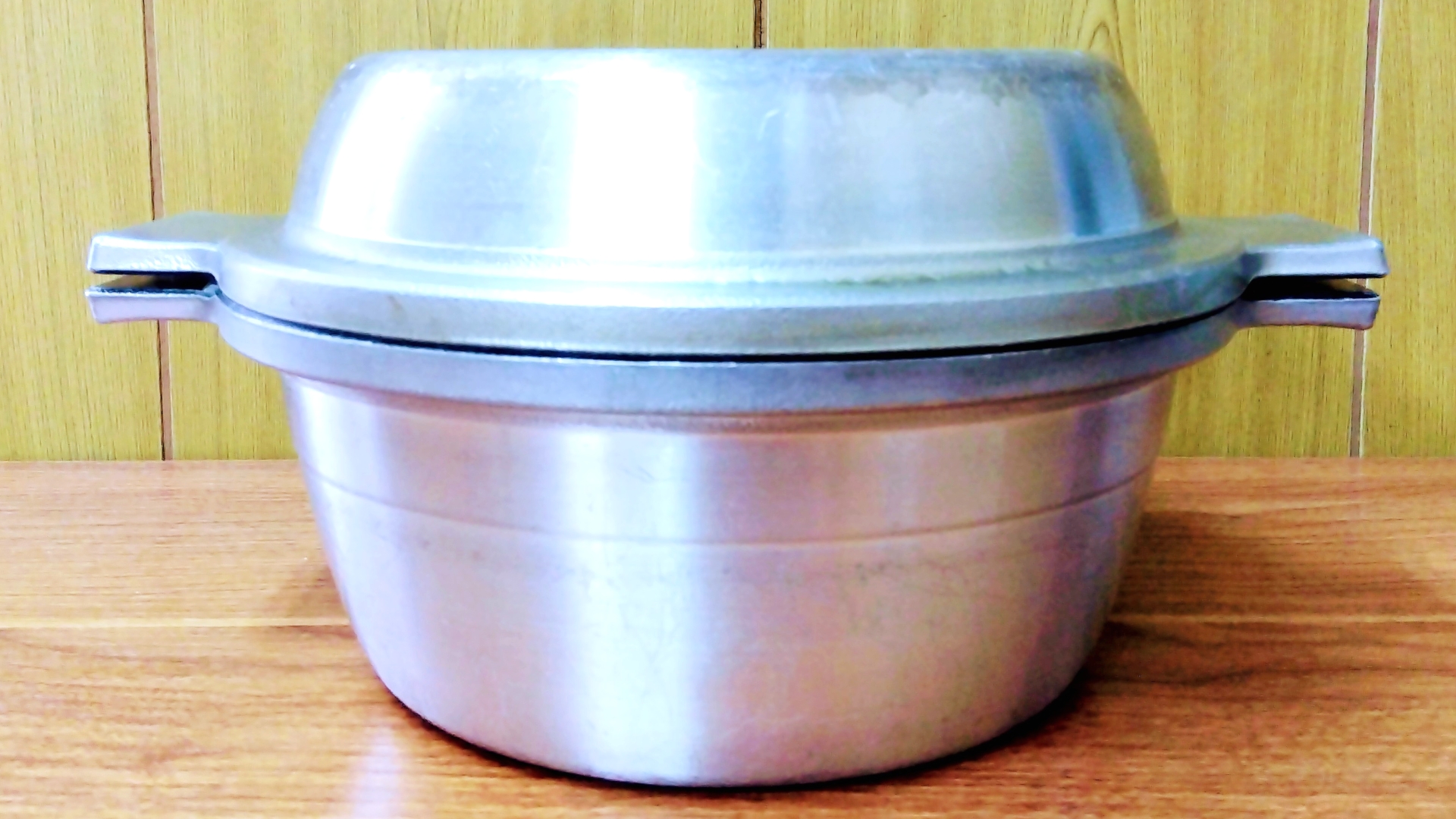 1め3★廃盤 希少★新品未使用 北陸アルミニウム NEW吉岡鍋 実用新案 レトロ 無水鍋◆直径23cm◆ホクア 日本製 格安!! 吉岡鍋 無水鍋 北陸アルミニウム